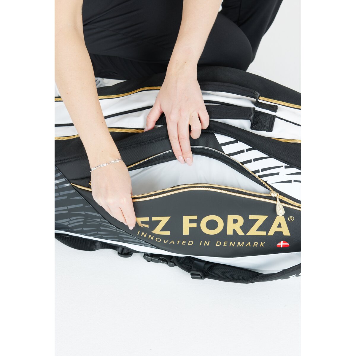 FZ Forza Tour Line 6 Taske (Black/White)